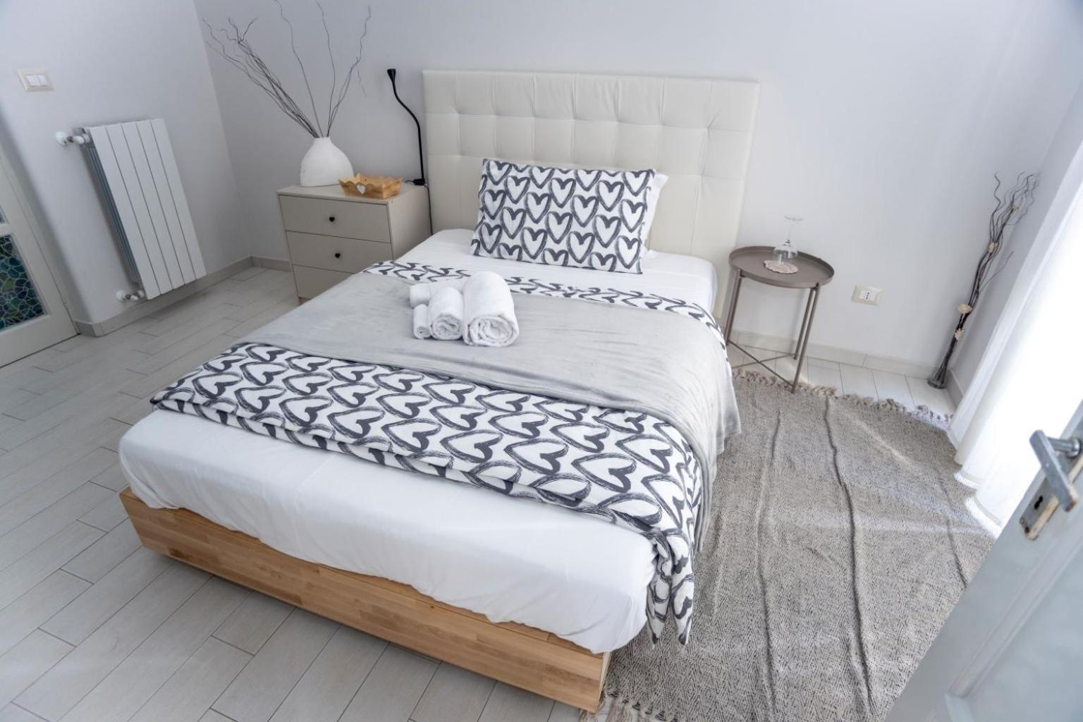 Shr-Sicily Holiday Rooms كاتانيا المظهر الخارجي الصورة